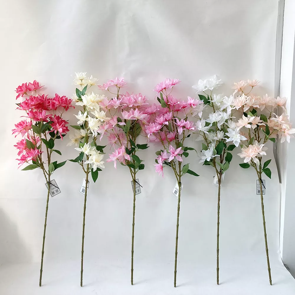 人工桜の枝