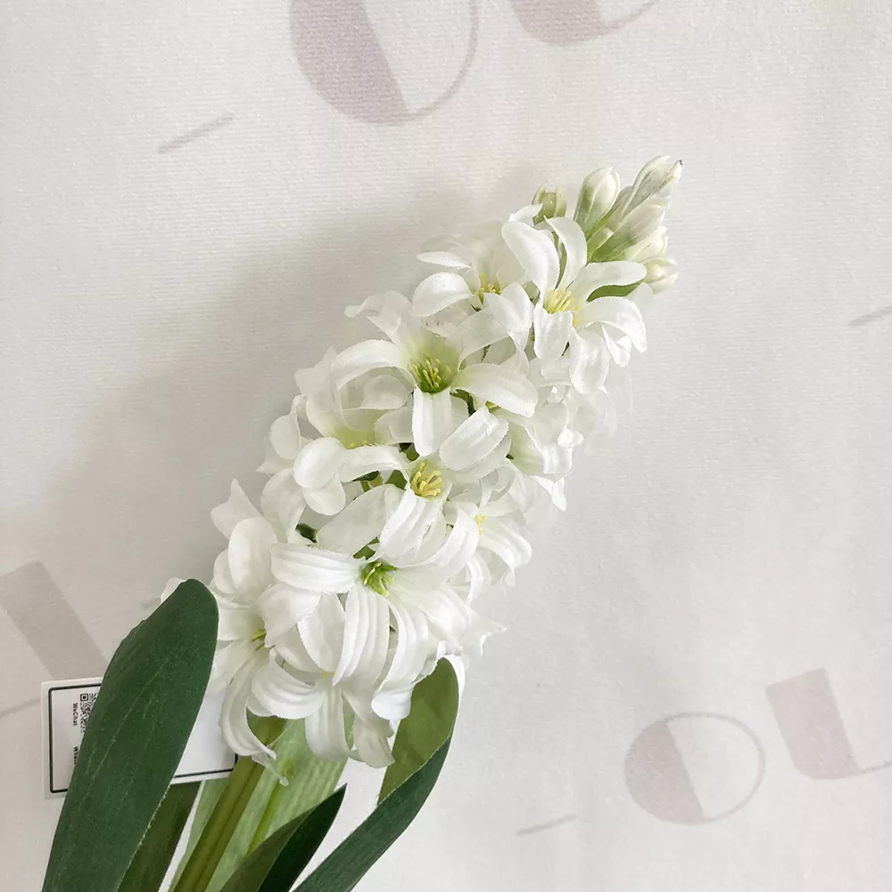 人工のハイアシンスの花
