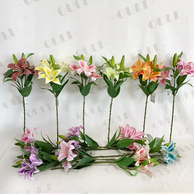 人工ユリの花